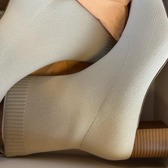 Quince Eco Knit Heeled Bootie in Cream Size 10 - Picture 6 of 9